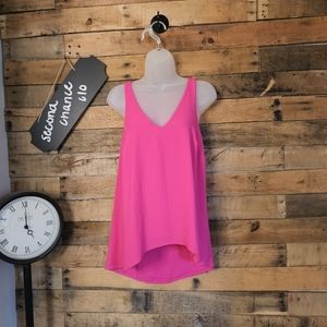 Veronica M. Women's hot pink V neck double tank size S